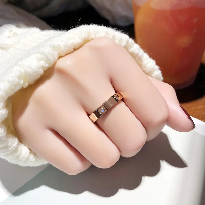 Mays ring