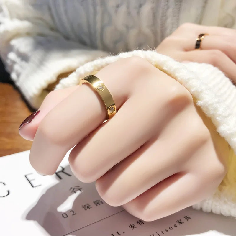 Mays ring