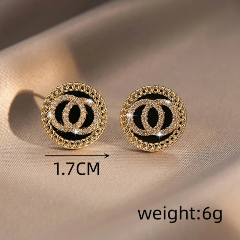 Mays earing