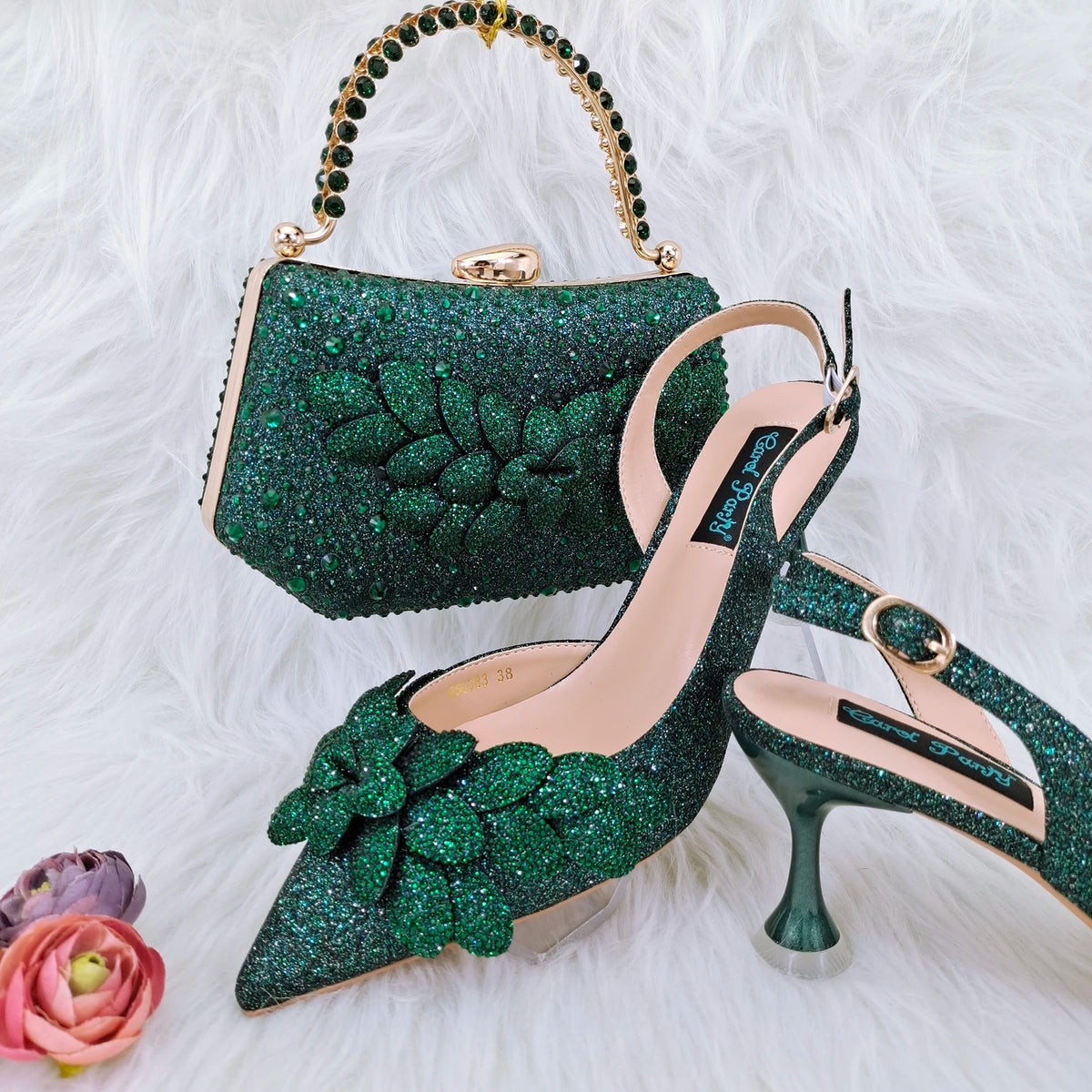 New Nigerian Best Selling Handmade Garland Gag and Shoes Fashionable Elegant Pointed Toe Women's Pumps Crystal Handle Clutch