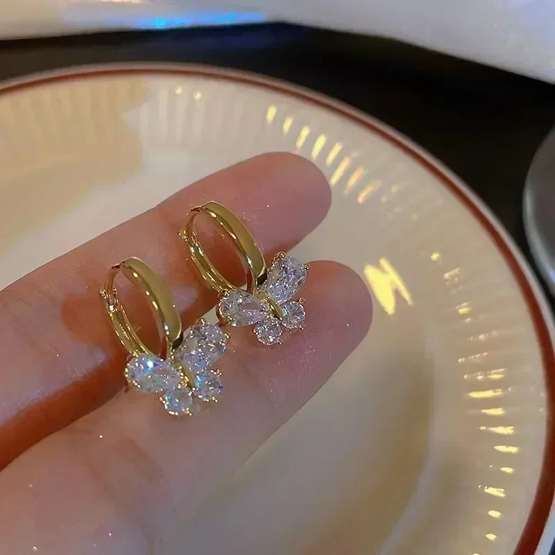 Mays earing