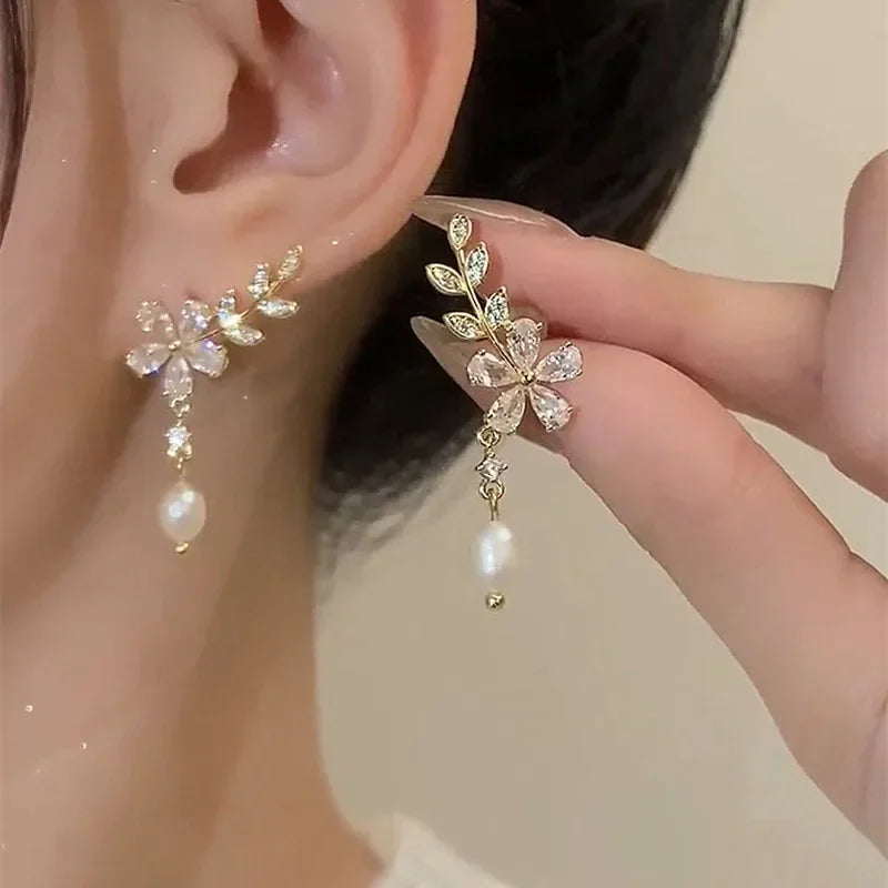 Mays earing