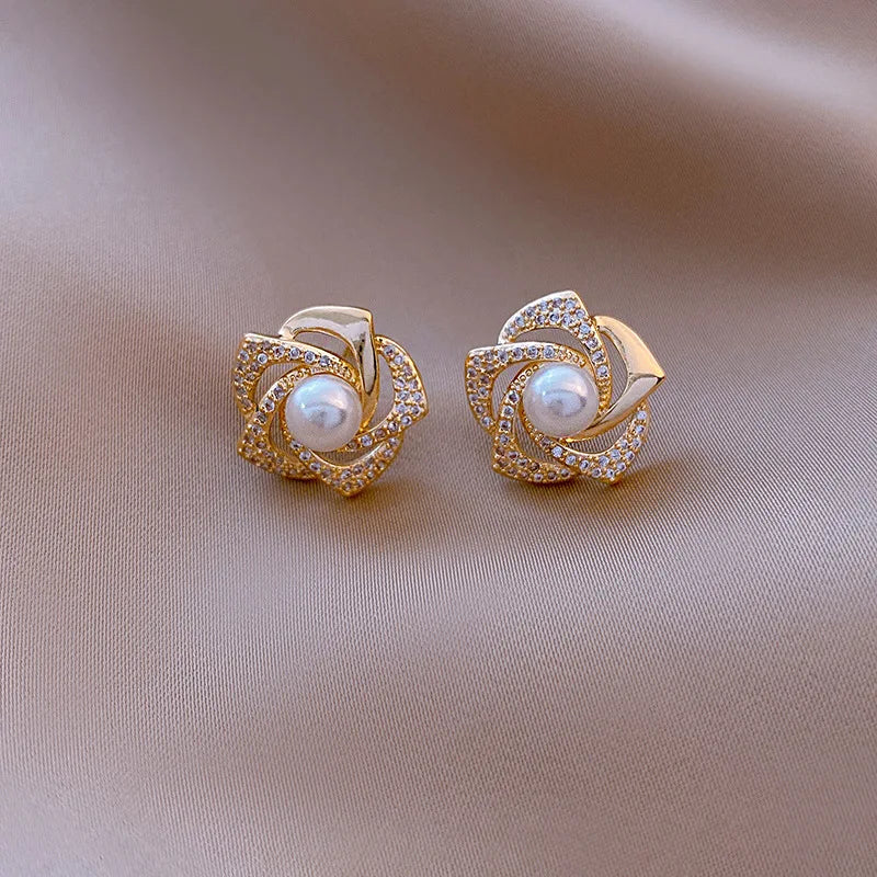 Mays earing