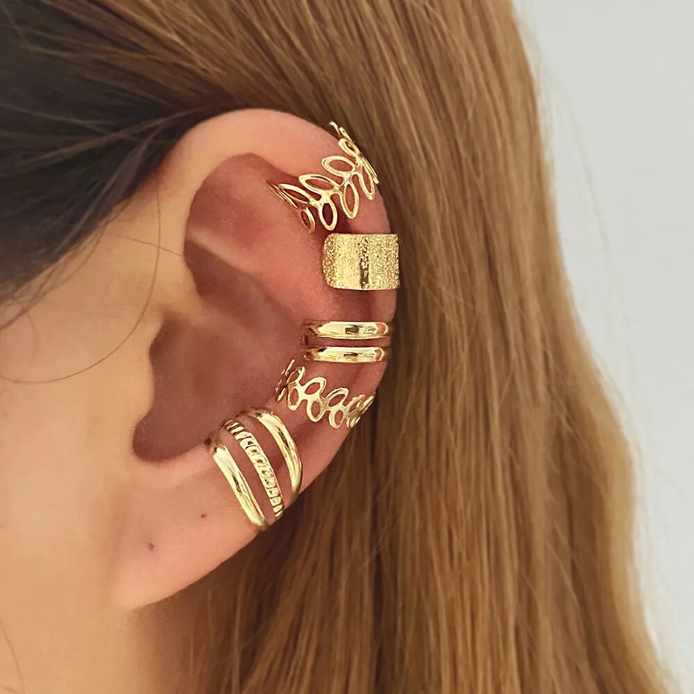 Trendy earrings