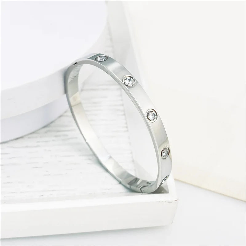 Mays bracelet