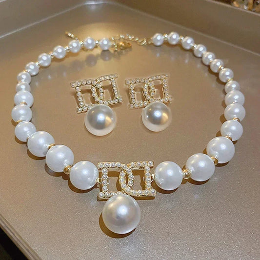 Pearl  Choker