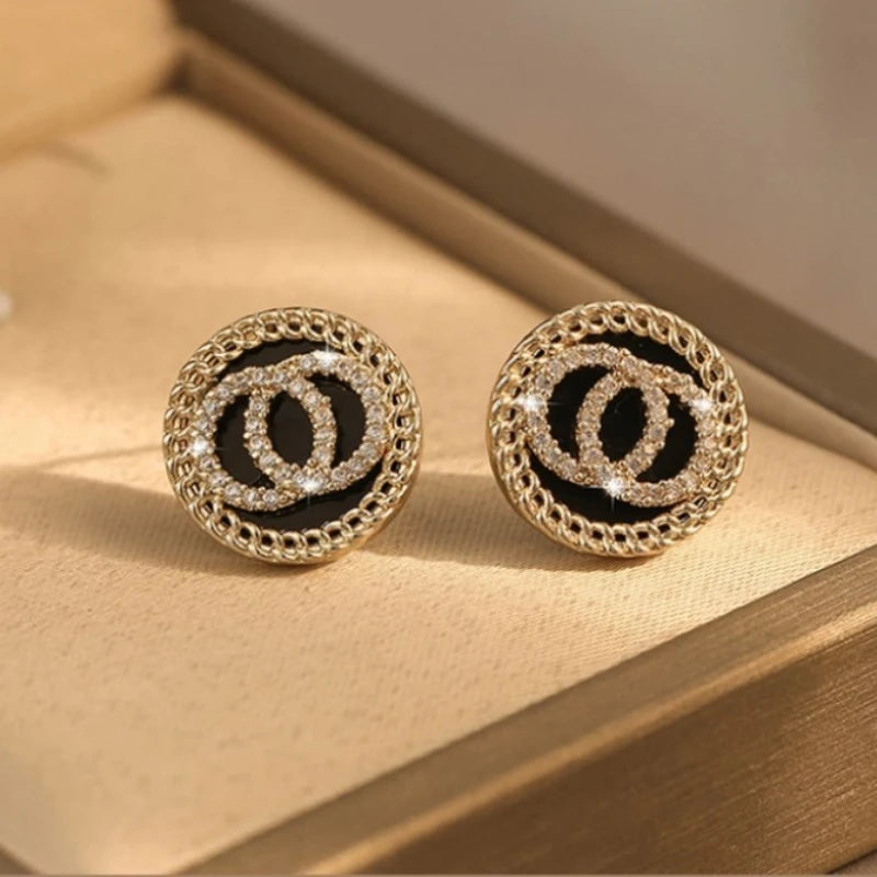 Mays earing