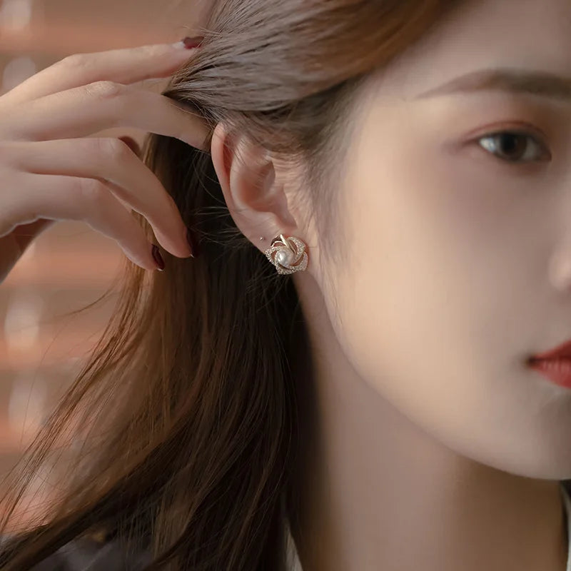 Mays earing
