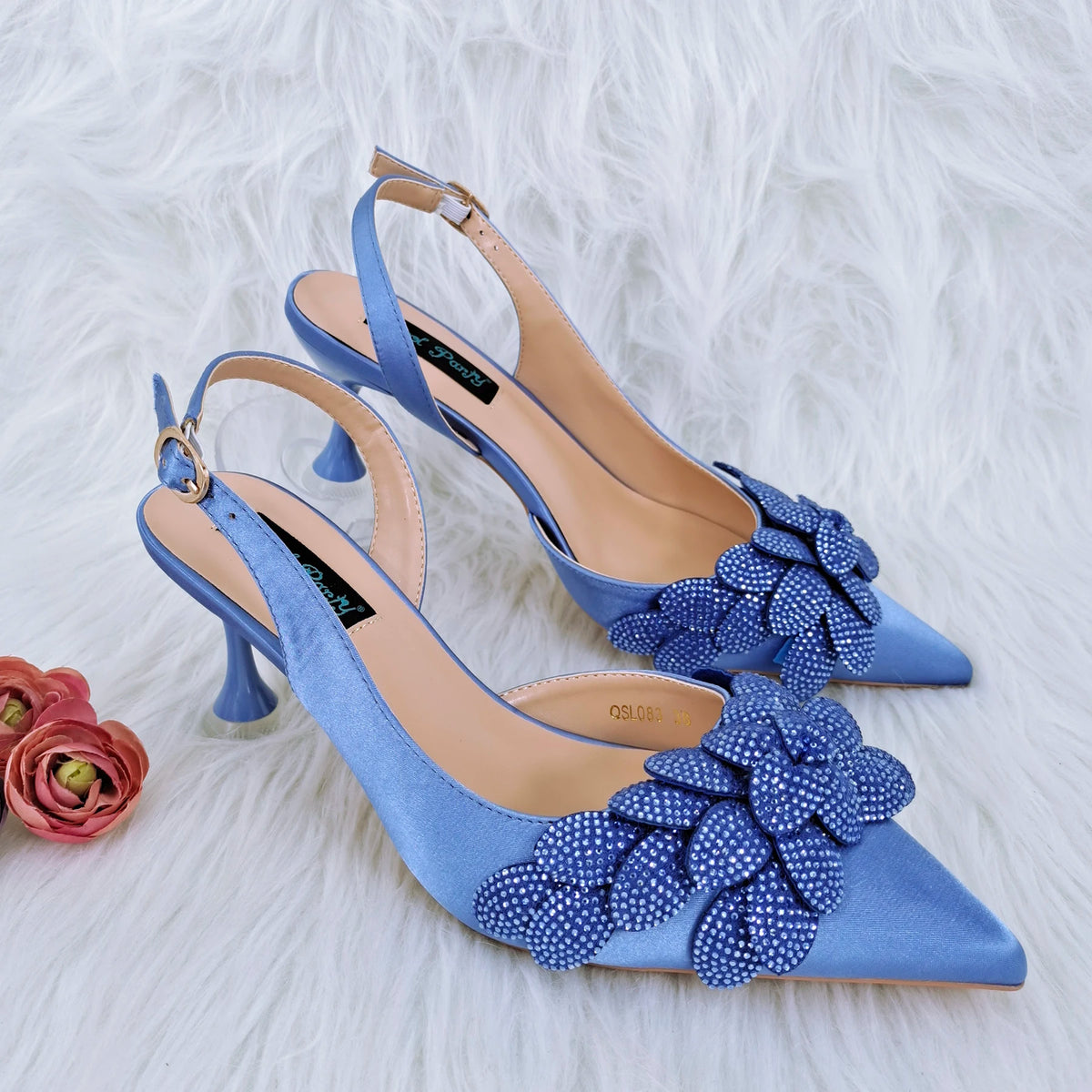 New Nigerian Best Selling Handmade Garland Gag and Shoes Fashionable Elegant Pointed Toe Women's Pumps Crystal Handle Clutch