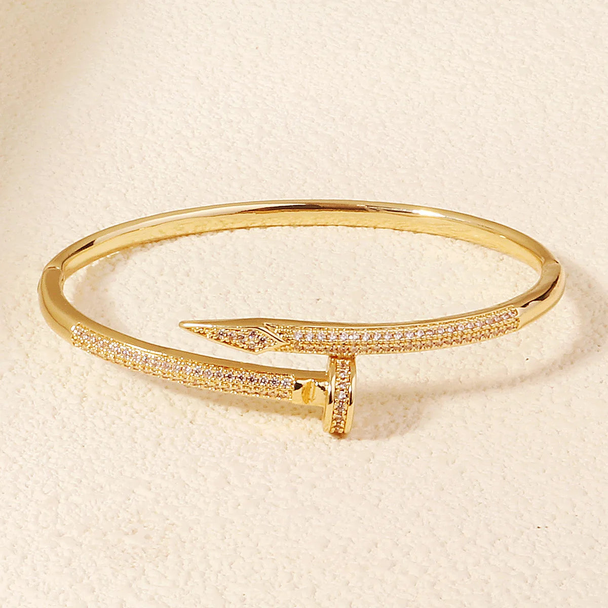 Mays accessories