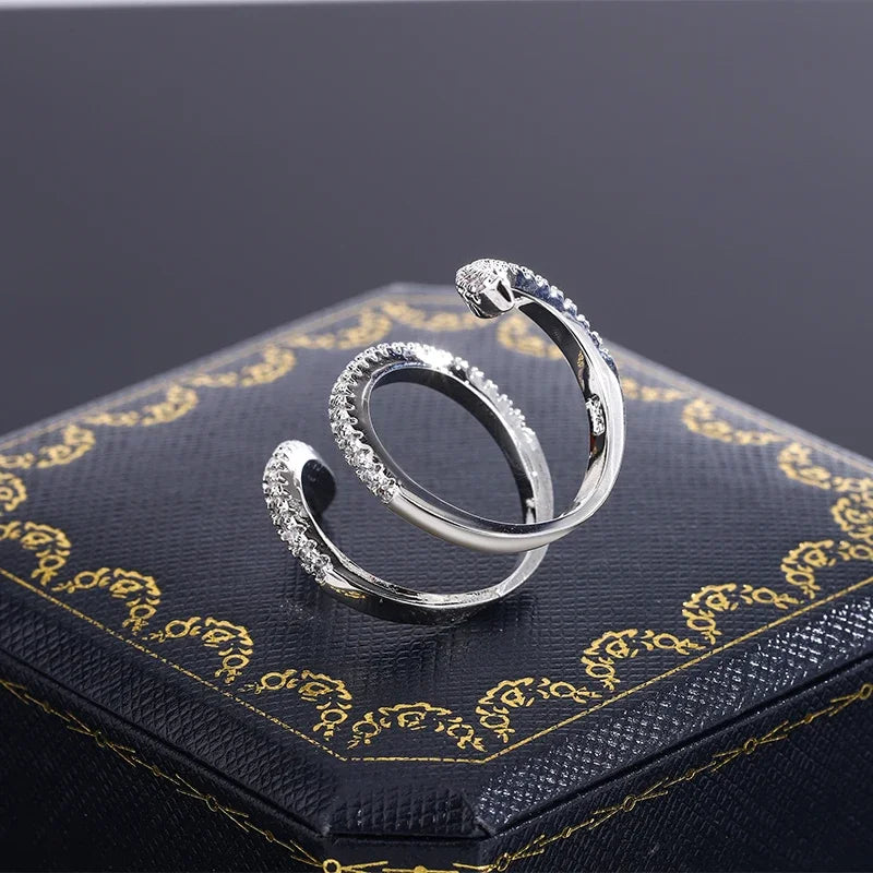 Mays ring