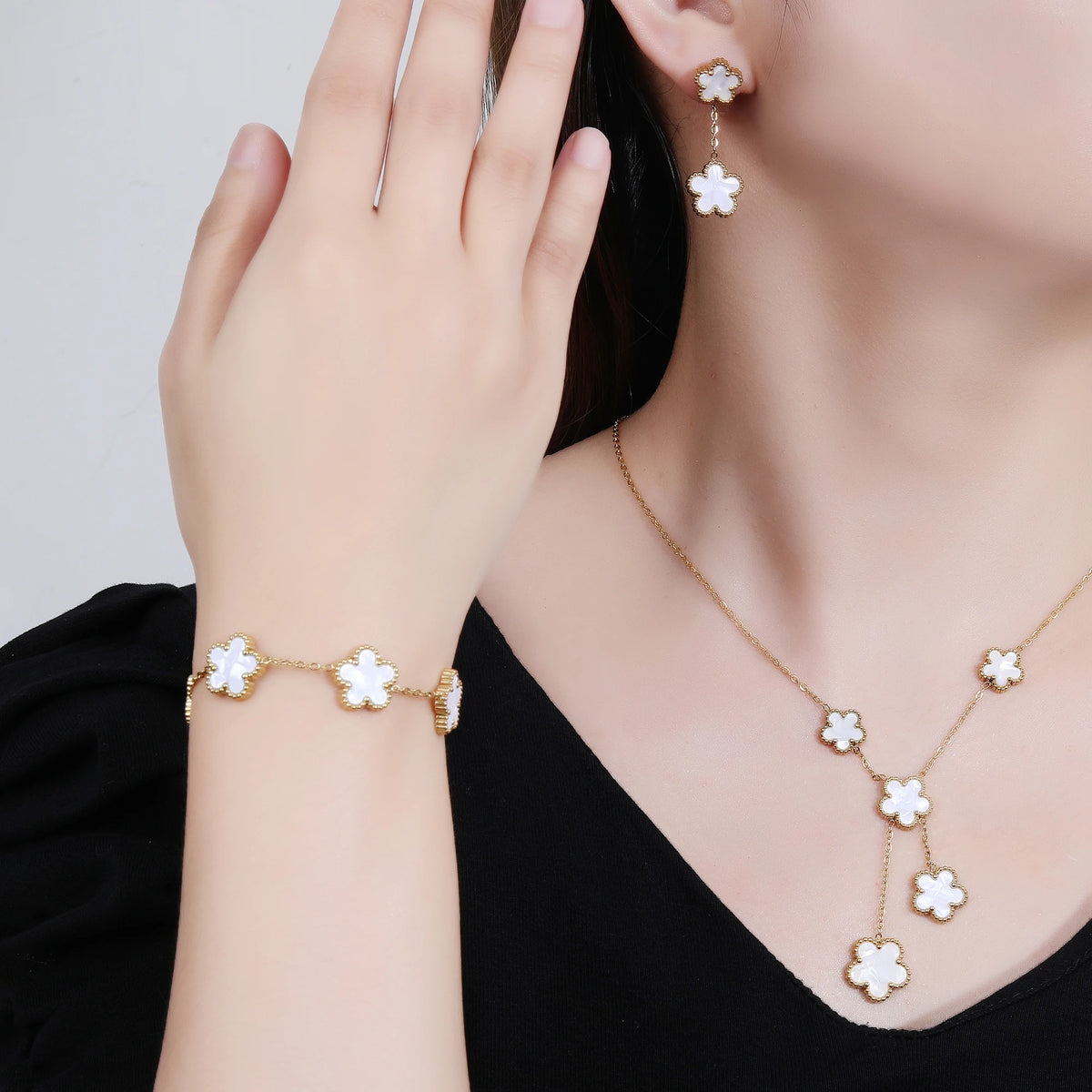 Mays accessories