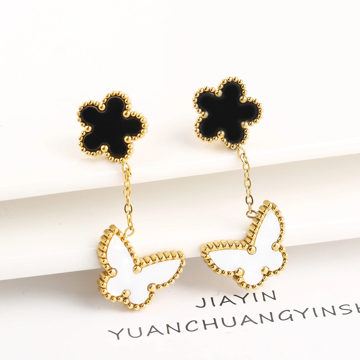 Mays accessories