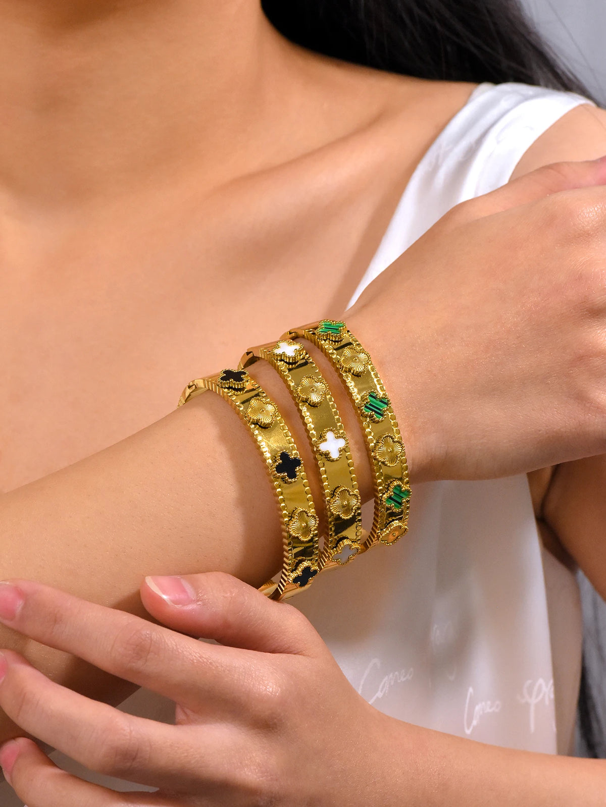 Leaf Clover bracelet