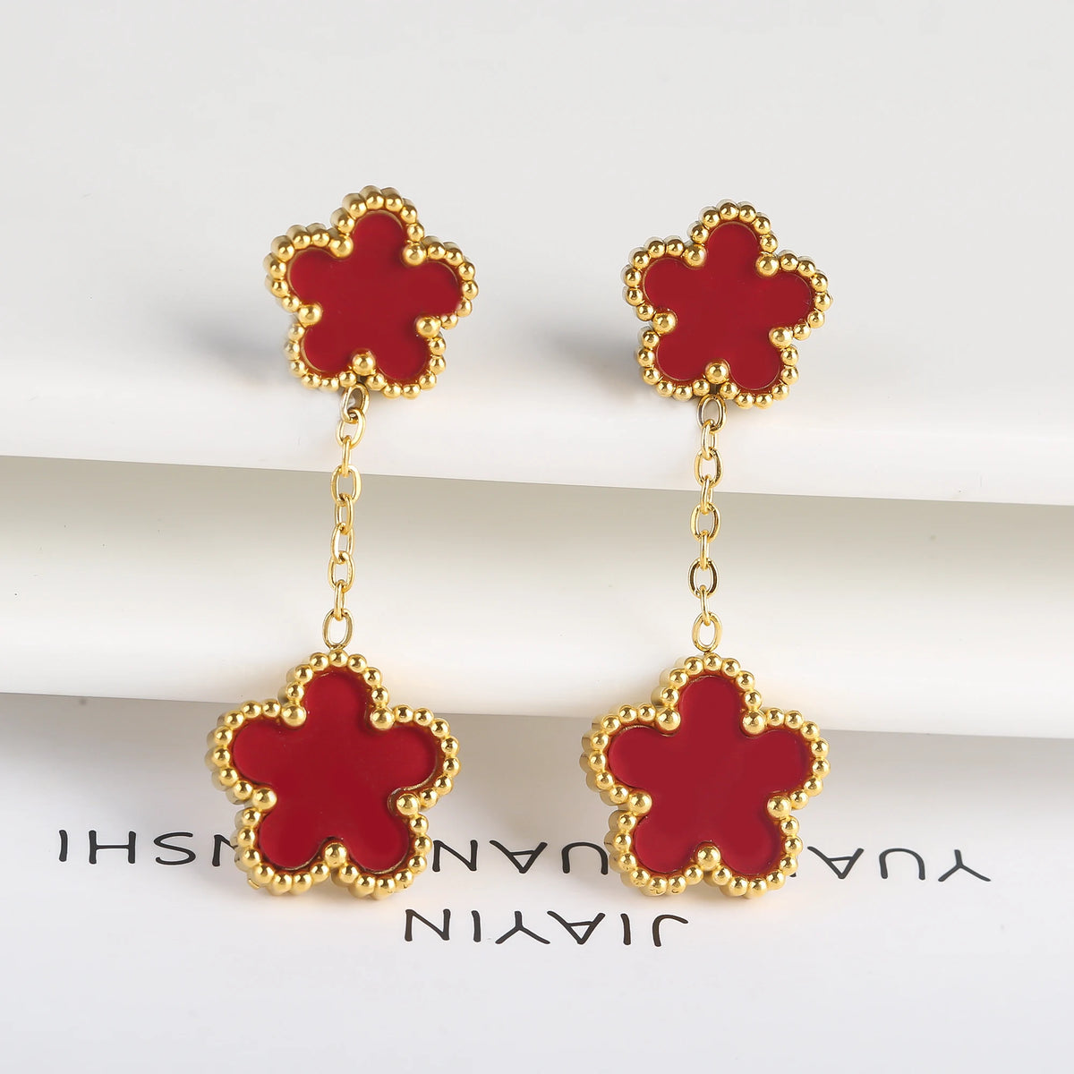 Mays accessories