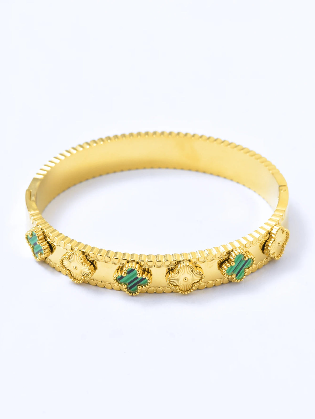 Leaf Clover bracelet