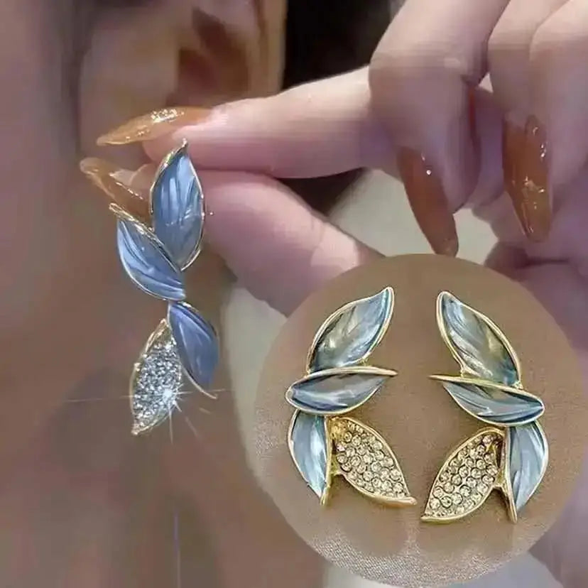 Mays earing