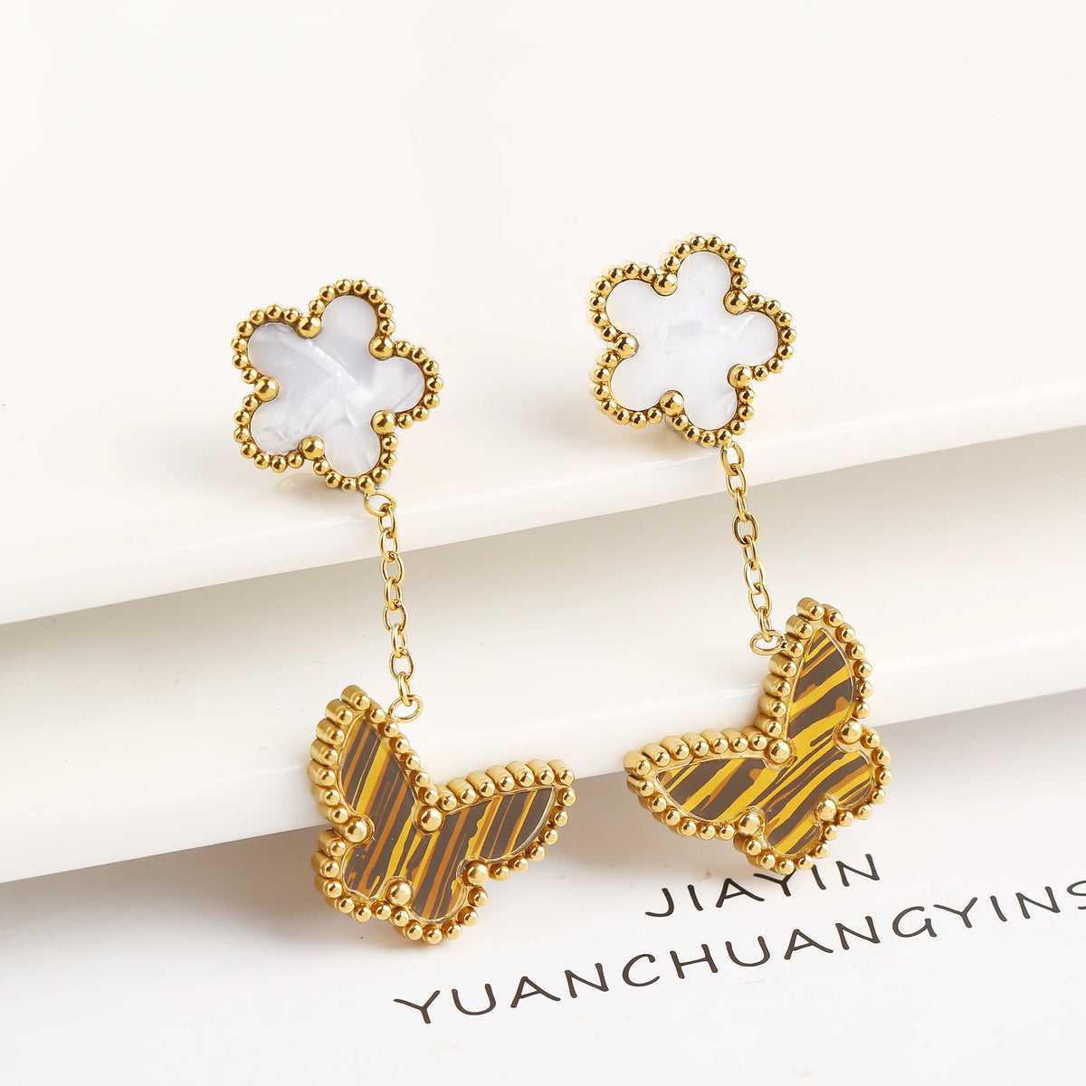 Mays accessories