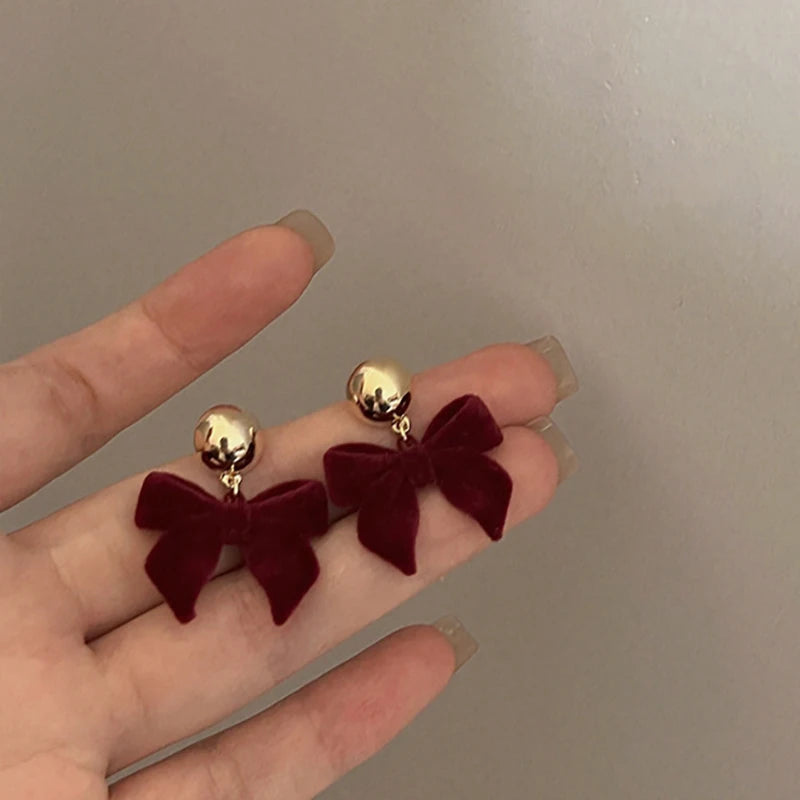 Mays earing