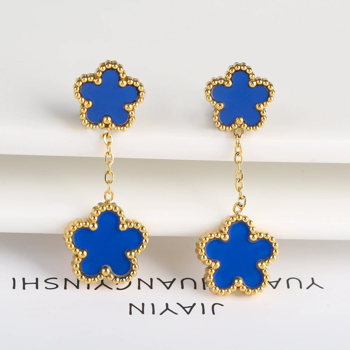 Mays accessories