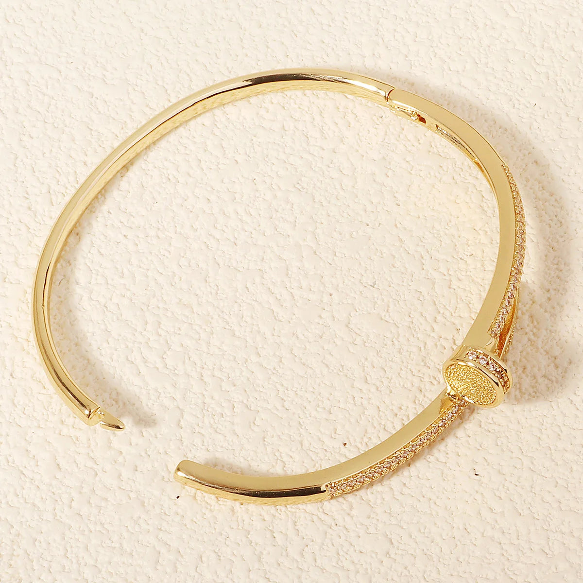 Mays accessories