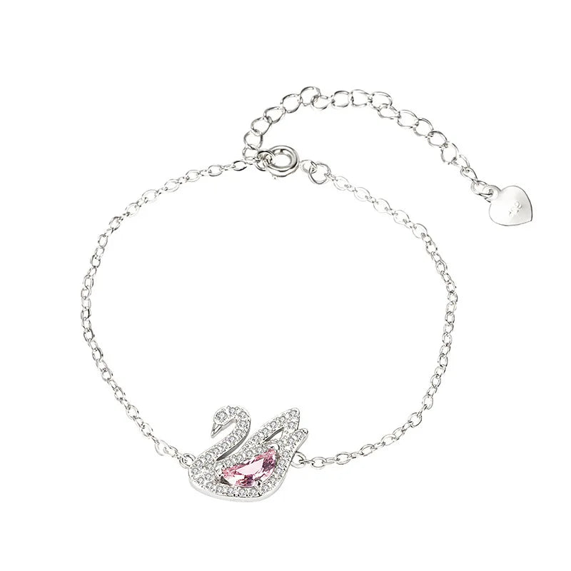 Stylish Zinc Alloy Swan Pendant Female Simple Generous Fresh Elegant Necklace Versatile Neck Jewelry Girl Holiday Birthday Gift
