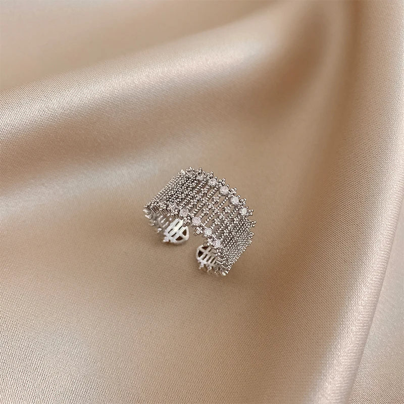 Mays ring