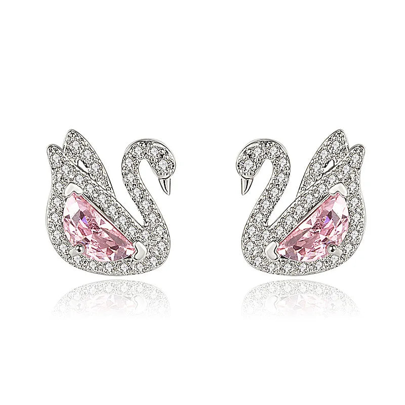 Stylish Zinc Alloy Swan Pendant Female Simple Generous Fresh Elegant Necklace Versatile Neck Jewelry Girl Holiday Birthday Gift