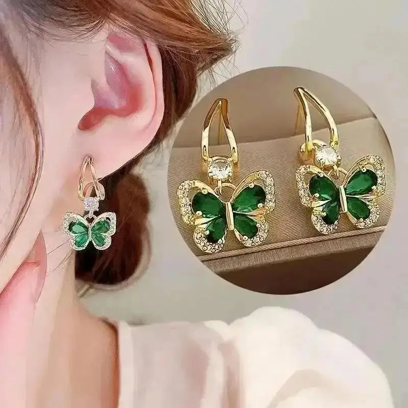 Mays earing