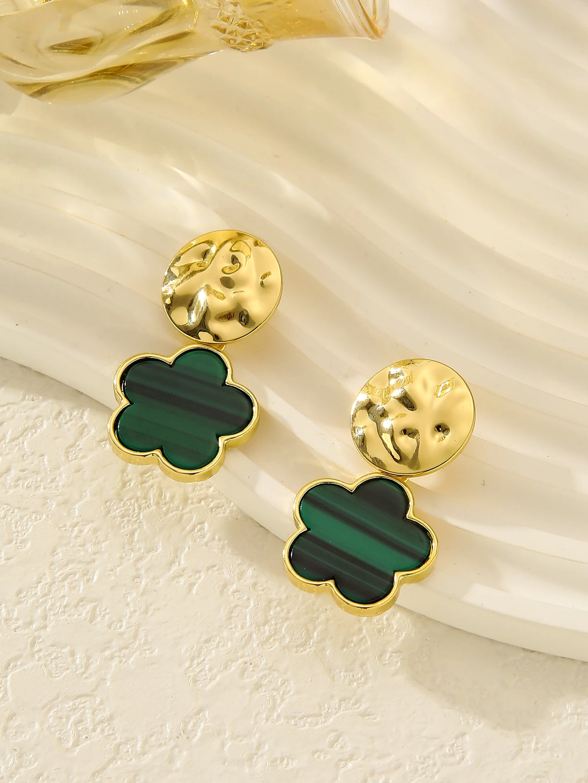 Earings