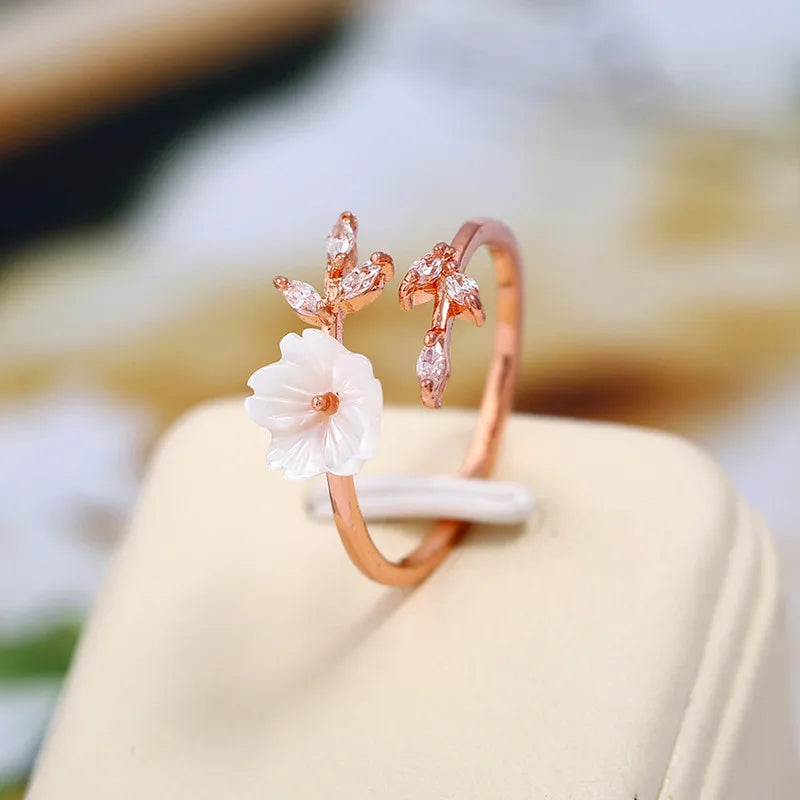 Mays ring