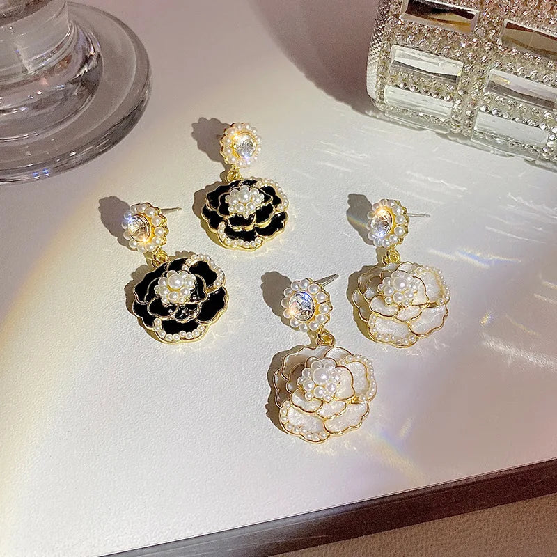 Mays earing