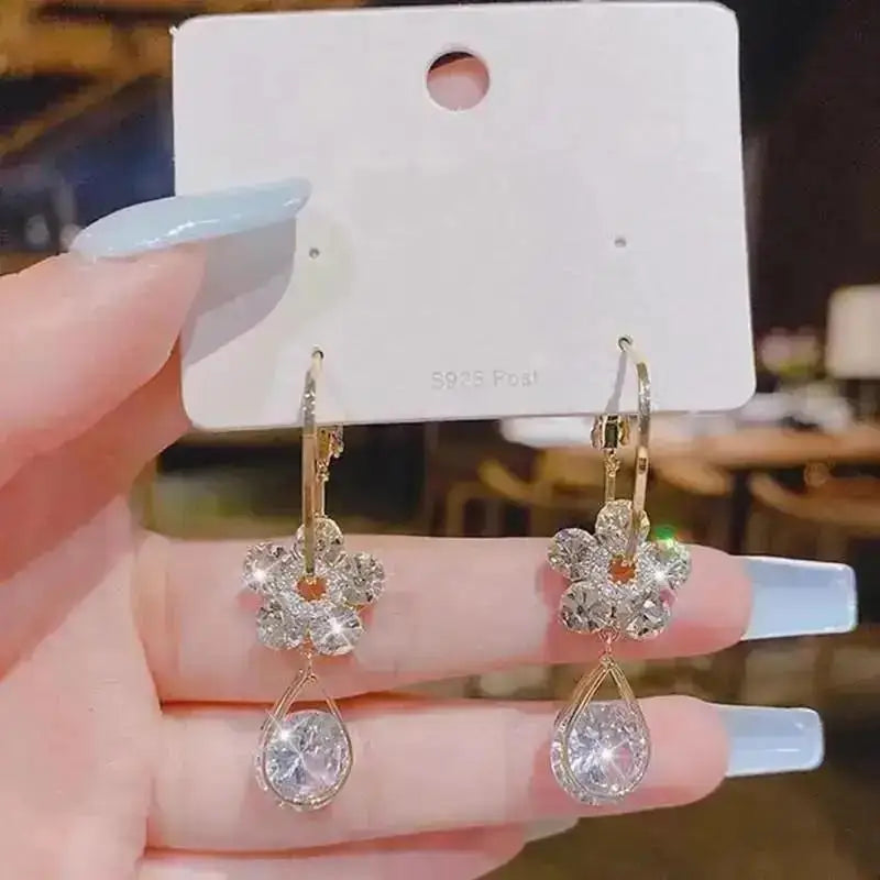 Mays earing
