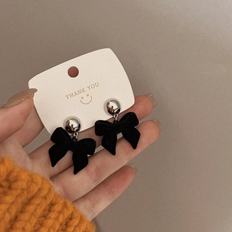 Mays earing