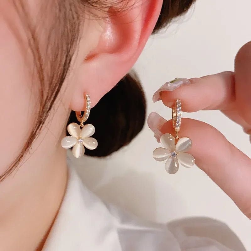 Mays earing