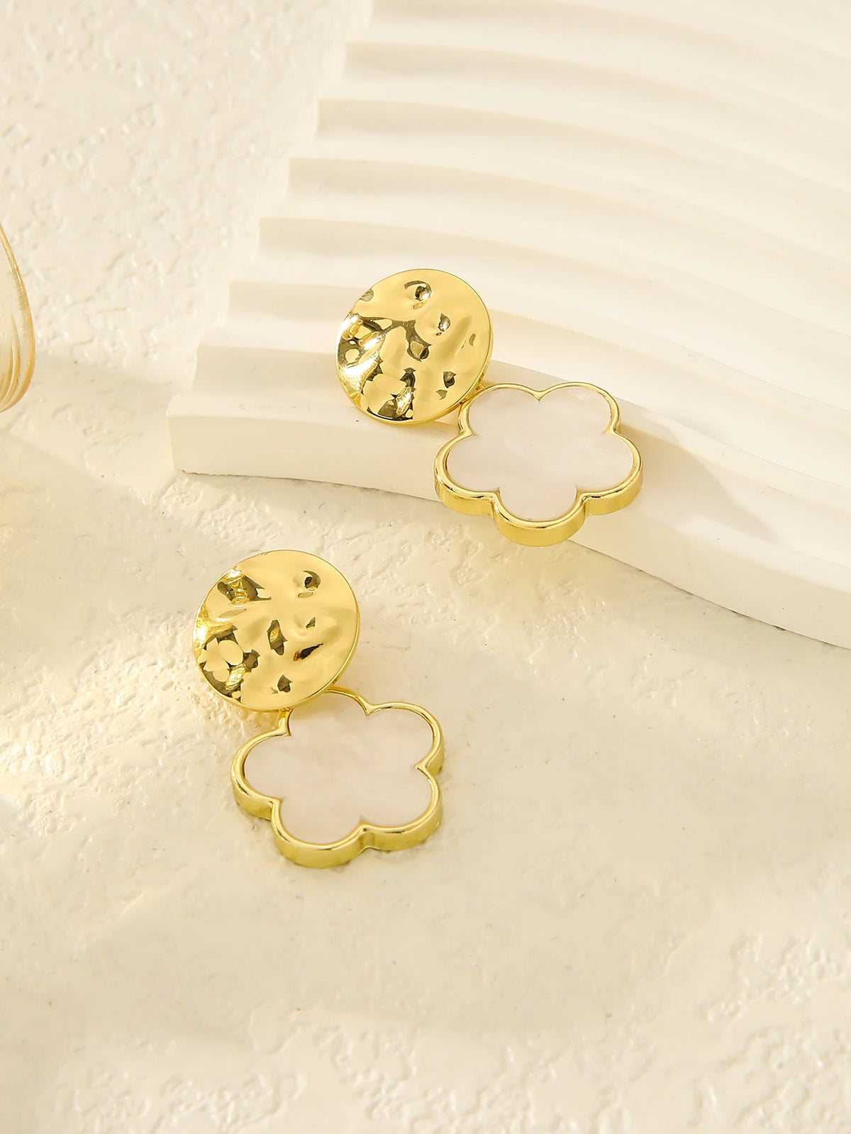 Earings
