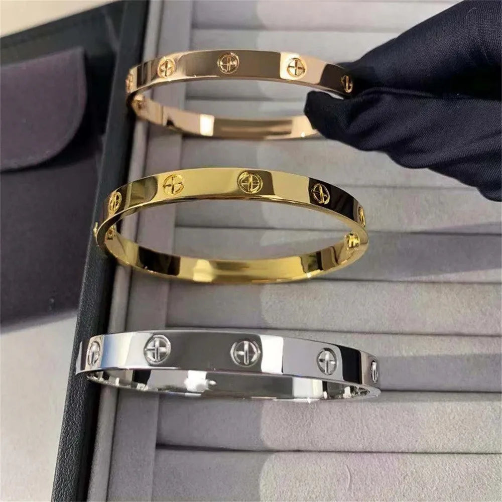 Mays bracelet
