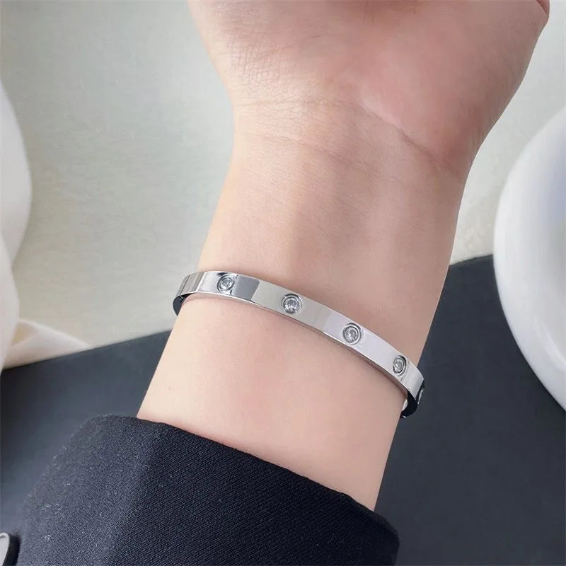 Mays bracelet
