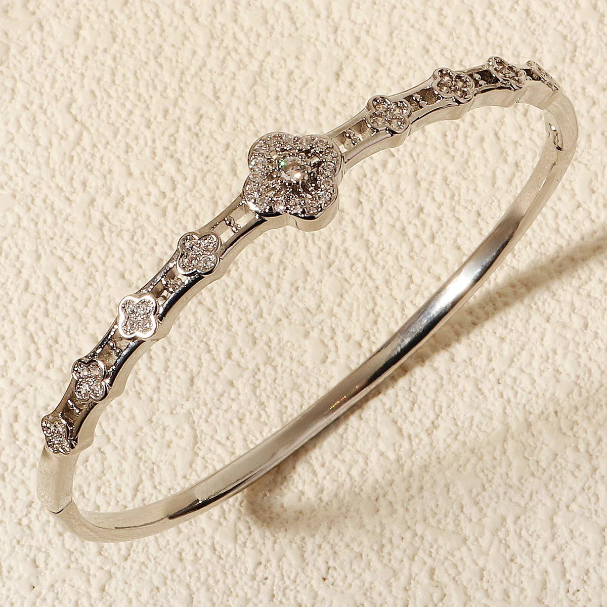 Mays accessories