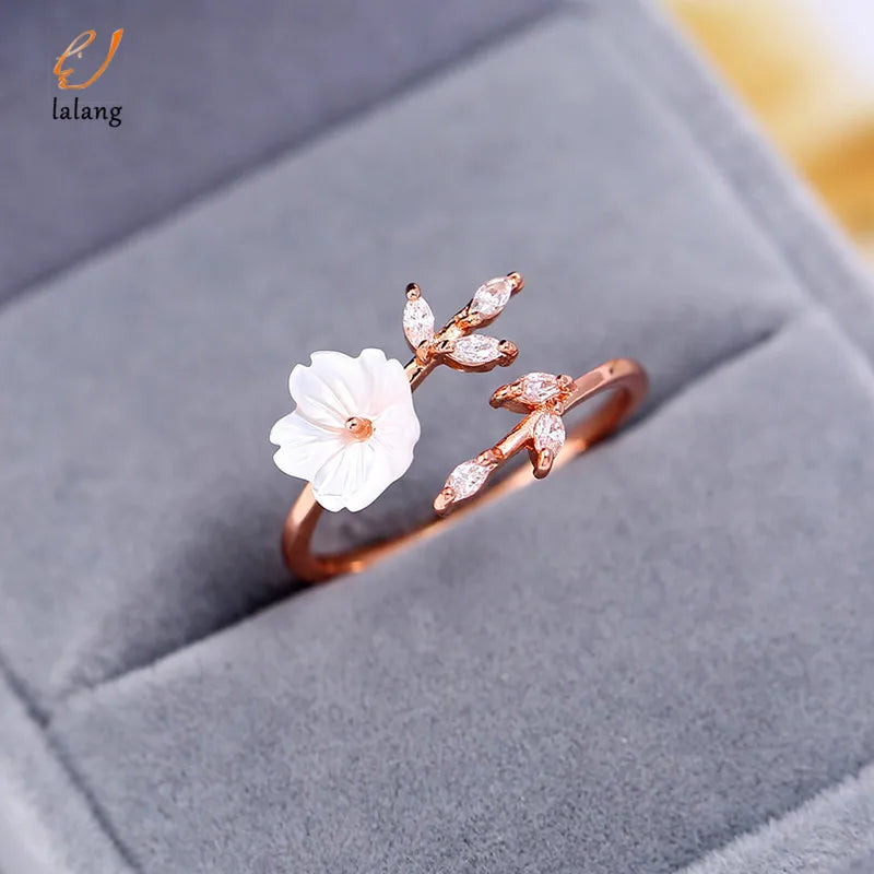 Mays ring